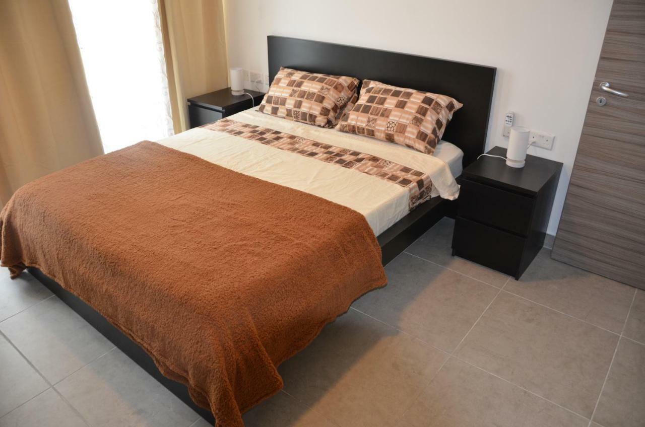 Pilgrim'S Rest Apartments Gzira Exterior photo