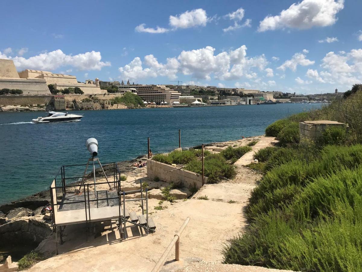 Pilgrim'S Rest Apartments Gzira Exterior photo